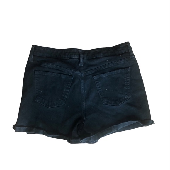 High waisted black shorts - Picture 2 of 2